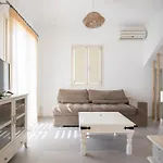 Iliada Lejlighedshotel