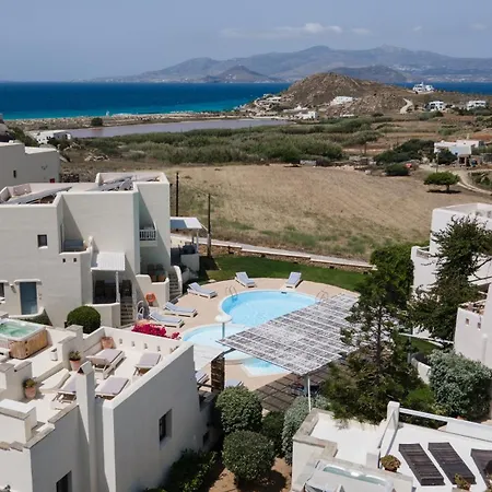 Iliada Villas 3* Agios Prokopios (Naxos)
