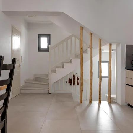 Apart Otel Iliada 3*