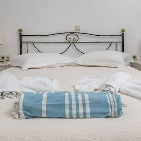 Aparthotel Iliada Villas