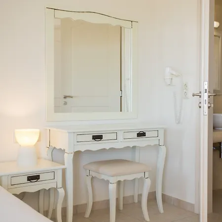 Iliada 4* Agios Prokopios (Naxos)