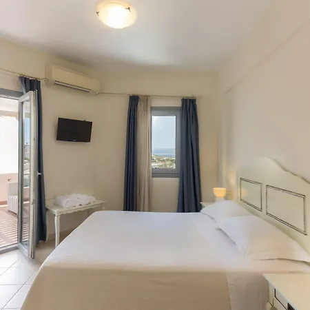 Iliada Villas 4*