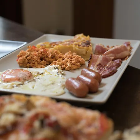 Apart-hotel Iliada 4*