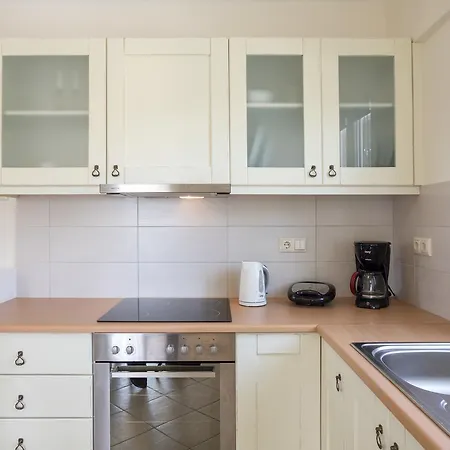 Iliada Villas Aparthotel 3*