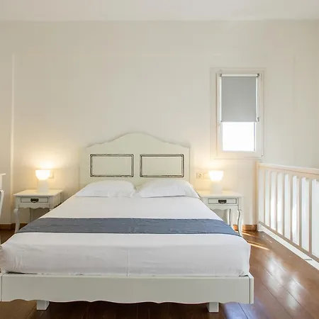 Aparthotel Iliada Villas 3*