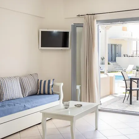Iliada Villas 3*
