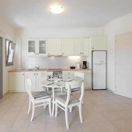 Apartmanhotel Iliada Ájosz Prokópiosz